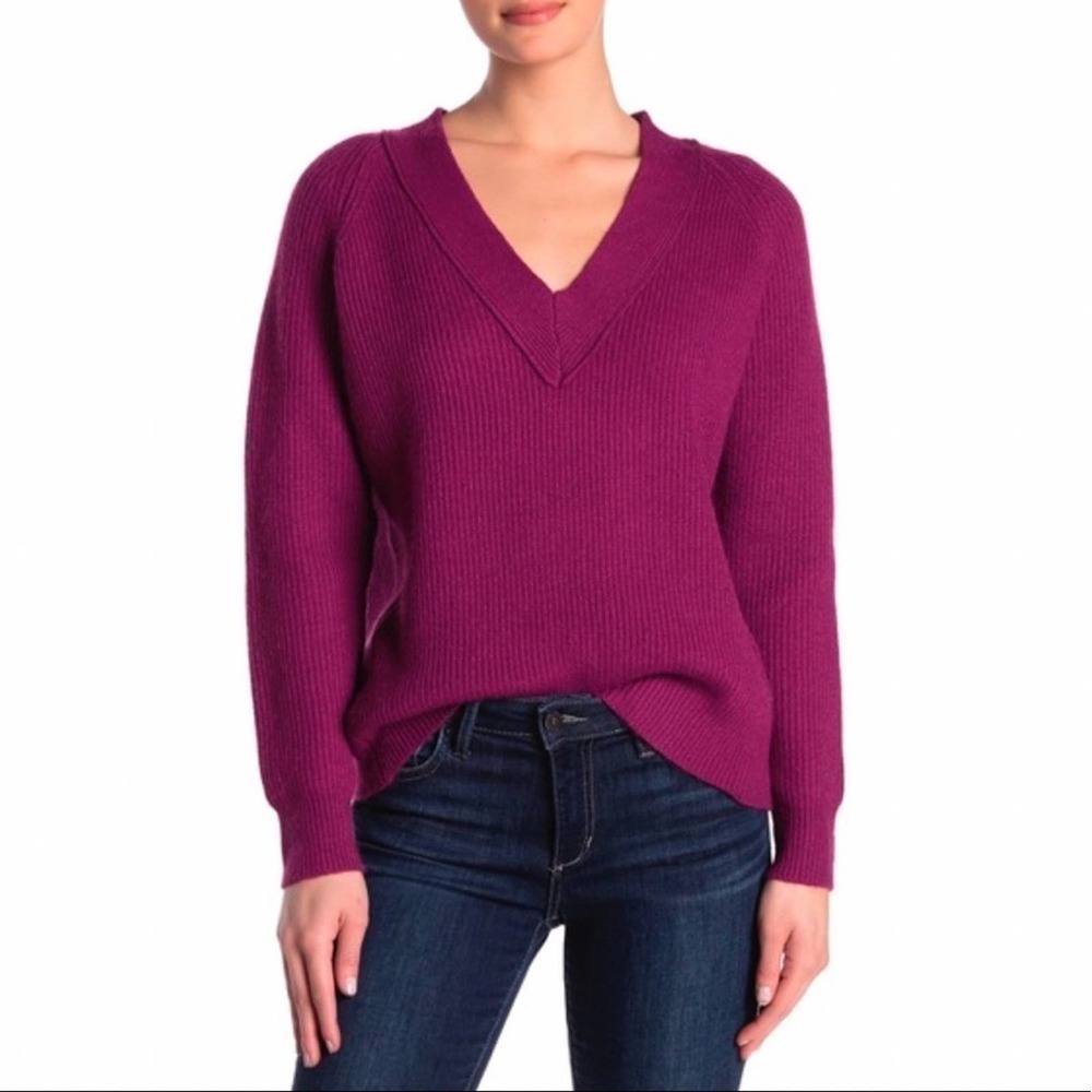 FRNCH PARIS Pull Over V Neck Ribbed Knit S/M